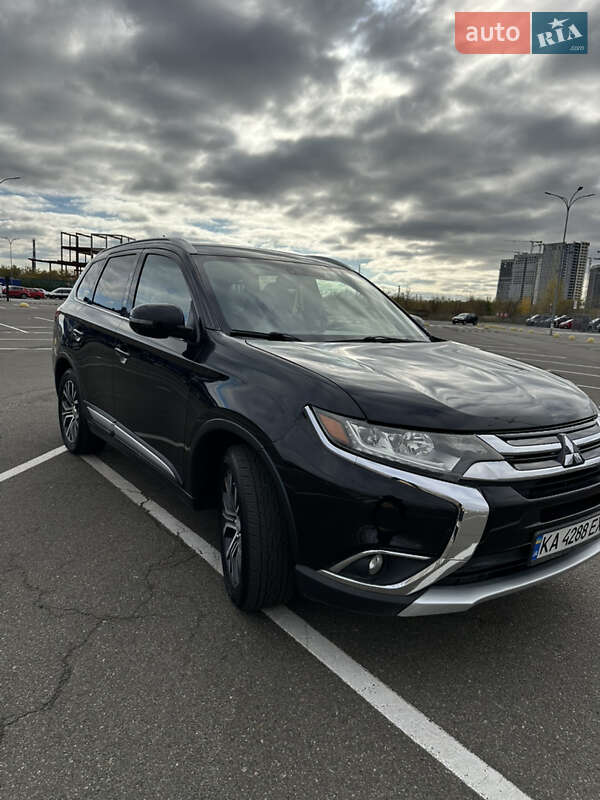 Внедорожник / Кроссовер Mitsubishi Outlander 2017 в Киеве фото 21 Внедорожник / Кроссовер Mitsubishi Outlander 2017 в Киеве