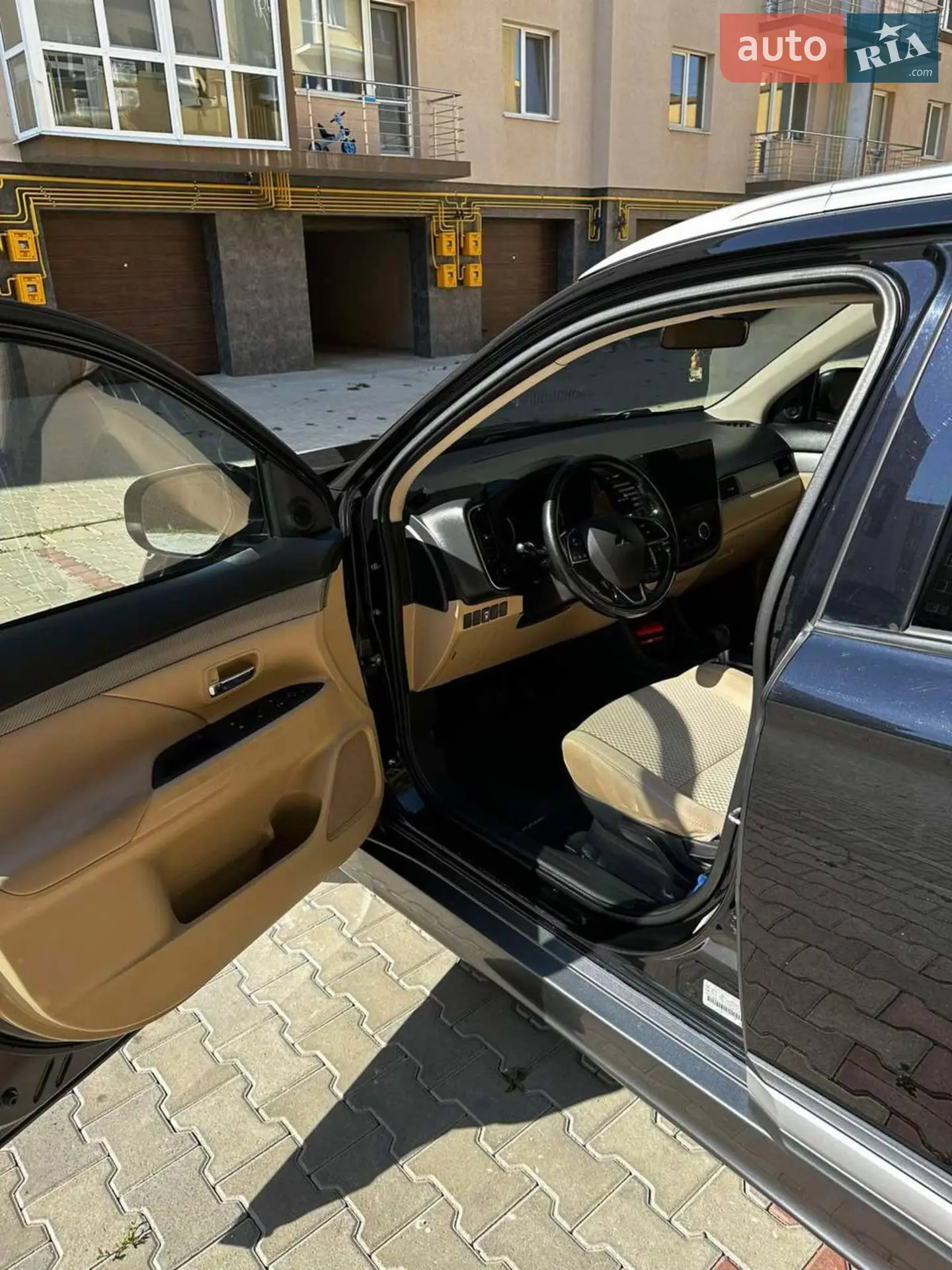2015 Mitsubishi Outlander - мініатюра 12