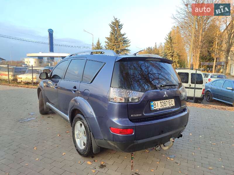 Позашляховик / Кросовер Mitsubishi Outlander 2007 в Миргороді