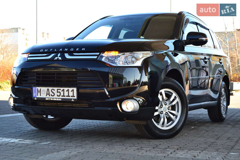Внедорожник / Кроссовер Mitsubishi Outlander 2013 в Дрогобыче