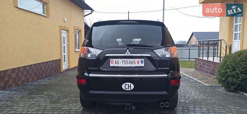 Внедорожник / Кроссовер Mitsubishi Outlander 2011 в Черновцах фото 11 Внедорожник / Кроссовер Mitsubishi Outlander 2011 в Черновцах