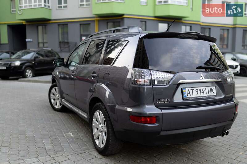 Внедорожник / Кроссовер Mitsubishi Outlander 2011 в Ивано-Франковске фото 23 Внедорожник / Кроссовер Mitsubishi Outlander 2011 в Ивано-Франковске