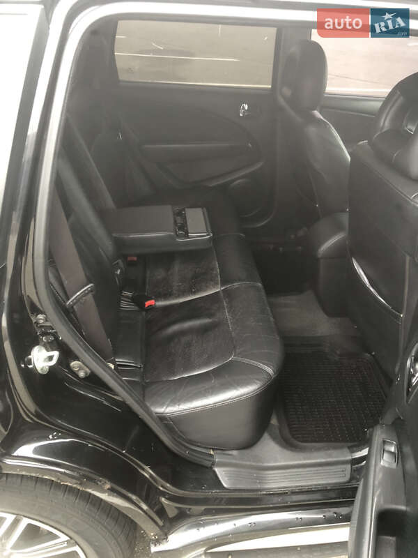 Внедорожник / Кроссовер Mitsubishi Outlander 2007 в Киеве