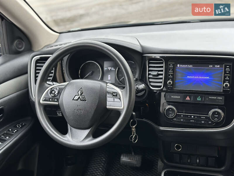 Внедорожник / Кроссовер Mitsubishi Outlander 2018 в Белой Церкви фото 26 Внедорожник / Кроссовер Mitsubishi Outlander 2018 в Белой Церкви