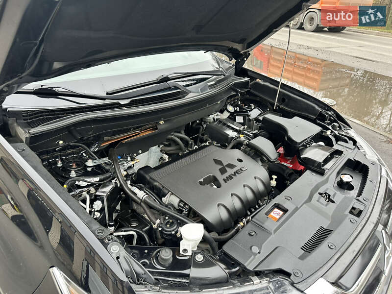 Внедорожник / Кроссовер Mitsubishi Outlander 2018 в Белой Церкви фото 33 Внедорожник / Кроссовер Mitsubishi Outlander 2018 в Белой Церкви