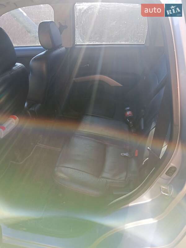 Внедорожник / Кроссовер Mitsubishi Outlander 2010 в Богородчанах