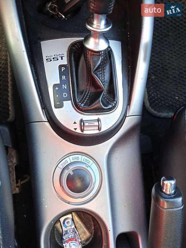 Внедорожник / Кроссовер Mitsubishi Outlander 2010 в Богородчанах