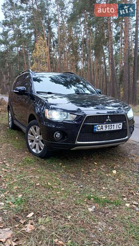 Внедорожник / Кроссовер Mitsubishi Outlander 2010 в Звенигородке фото 12 Внедорожник / Кроссовер Mitsubishi Outlander 2010 в Звенигородке