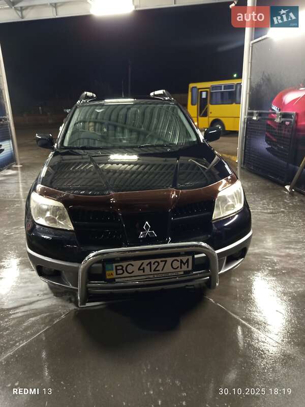 Позашляховик / Кросовер Mitsubishi Outlander 2007 в Дрогобичі фото 3 Позашляховик / Кросовер Mitsubishi Outlander 2007 в Дрогобичі