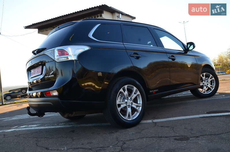 Позашляховик / Кросовер Mitsubishi Outlander 2013 в Дрогобичі фото 33 Позашляховик / Кросовер Mitsubishi Outlander 2013 в Дрогобичі