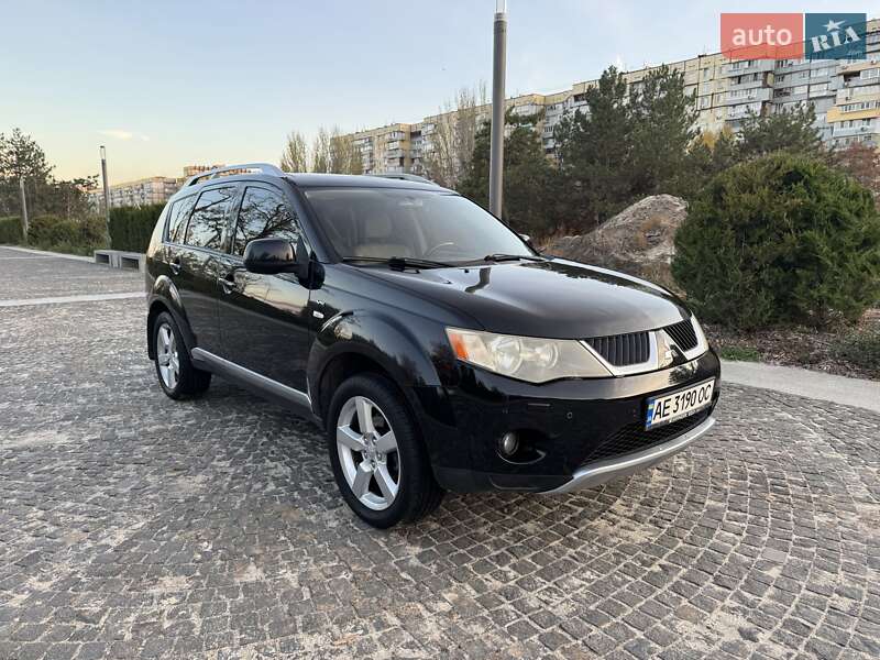 Позашляховик / Кросовер Mitsubishi Outlander 2007 в Дніпрі фото 7 Позашляховик / Кросовер Mitsubishi Outlander 2007 в Дніпрі