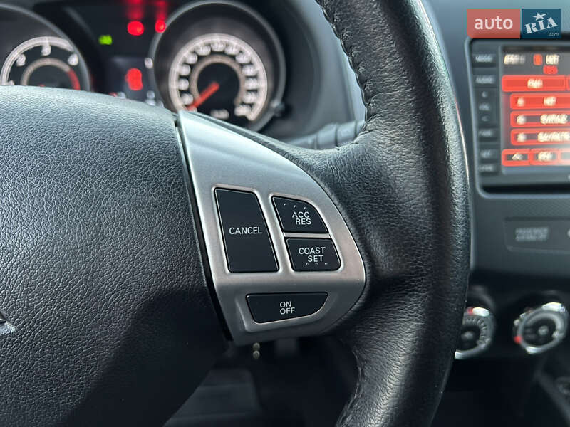 Позашляховик / Кросовер Mitsubishi Outlander 2012 в Ковелі фото 46 Позашляховик / Кросовер Mitsubishi Outlander 2012 в Ковелі