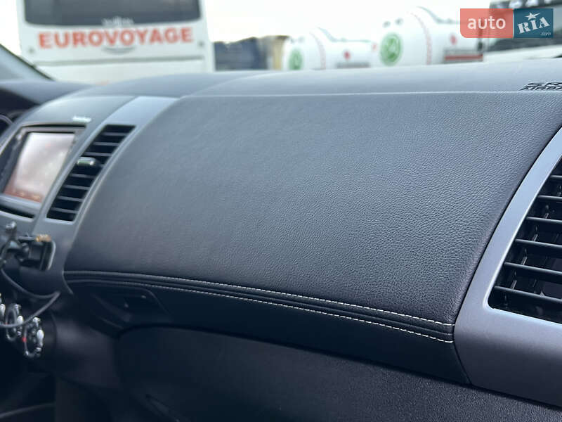 Позашляховик / Кросовер Mitsubishi Outlander 2012 в Ковелі фото 67 Позашляховик / Кросовер Mitsubishi Outlander 2012 в Ковелі