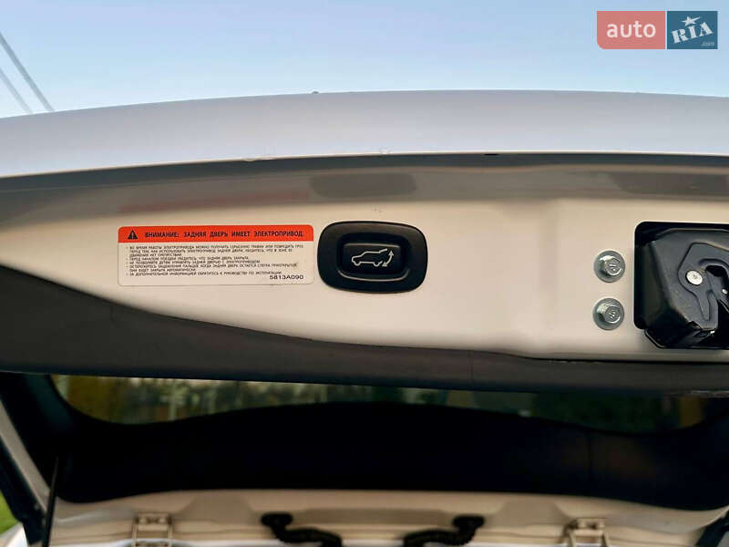 Позашляховик / Кросовер Mitsubishi Outlander 2013 в Білій Церкві фото 7 Позашляховик / Кросовер Mitsubishi Outlander 2013 в Білій Церкві