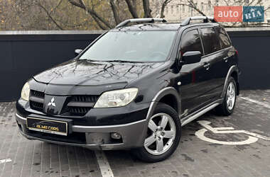 Внедорожник / Кроссовер Mitsubishi Outlander 2006 в Киеве