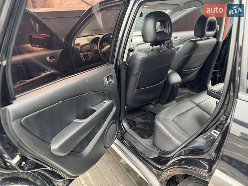 Внедорожник / Кроссовер Mitsubishi Outlander 2006 в Киеве фото 40 Внедорожник / Кроссовер Mitsubishi Outlander 2006 в Киеве