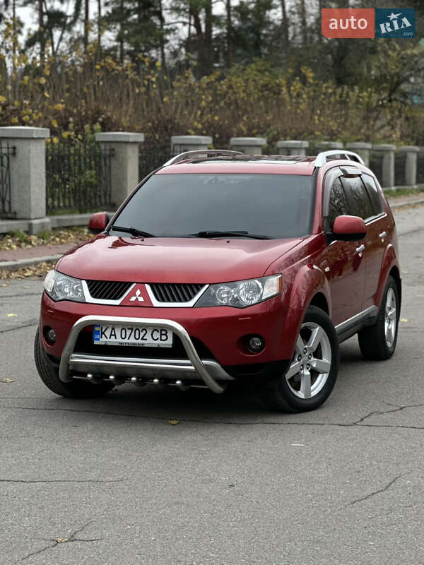 Внедорожник / Кроссовер Mitsubishi Outlander 2008 в Умани
