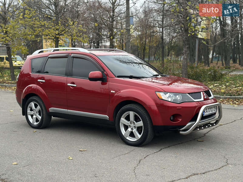Внедорожник / Кроссовер Mitsubishi Outlander 2008 в Умани