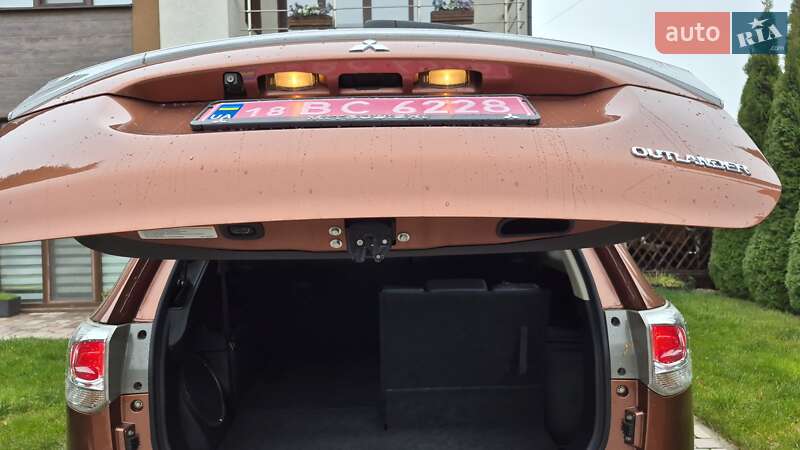 Внедорожник / Кроссовер Mitsubishi Outlander 2013 в Ровно фото 53 Внедорожник / Кроссовер Mitsubishi Outlander 2013 в Ровно