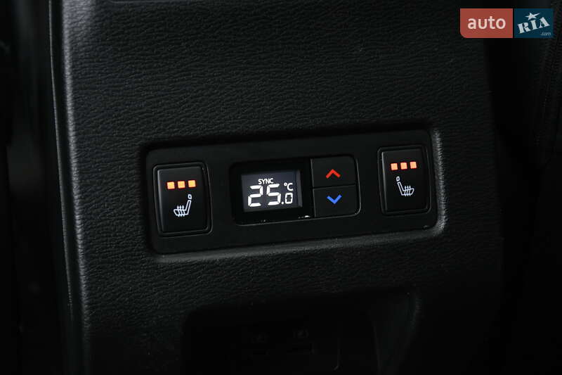 Позашляховик / Кросовер Mitsubishi Outlander 2023 в Бердичеві