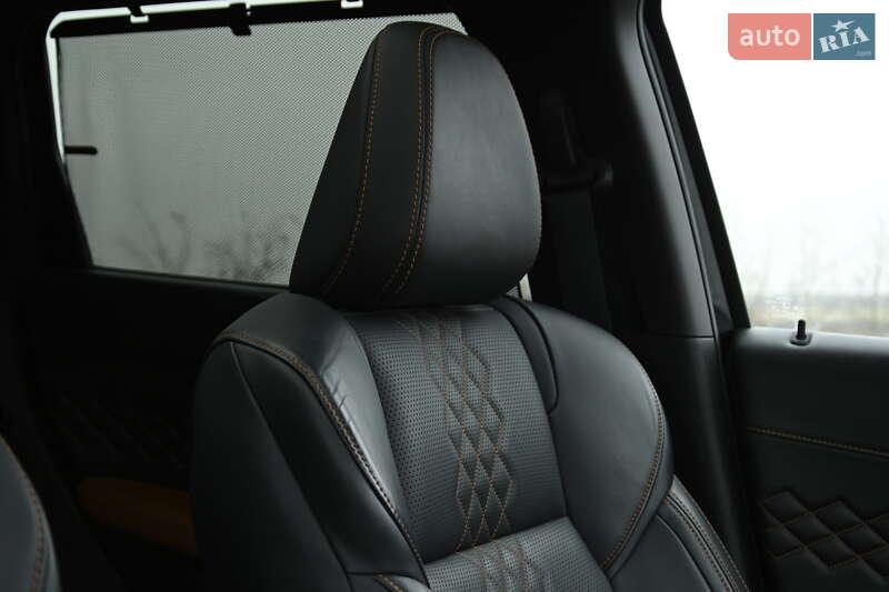 Позашляховик / Кросовер Mitsubishi Outlander 2023 в Бердичеві