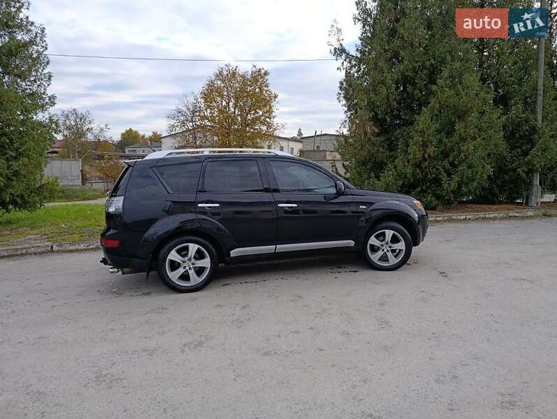 Позашляховик / Кросовер Mitsubishi Outlander 2008 в Бучачі фото 4 Позашляховик / Кросовер Mitsubishi Outlander 2008 в Бучачі