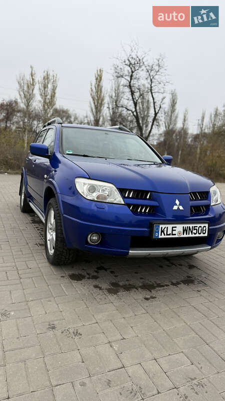 Позашляховик / Кросовер Mitsubishi Outlander 2006 в Краматорську фото 4 Позашляховик / Кросовер Mitsubishi Outlander 2006 в Краматорську