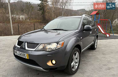 Внедорожник / Кроссовер Mitsubishi Outlander 2009 в Кременце