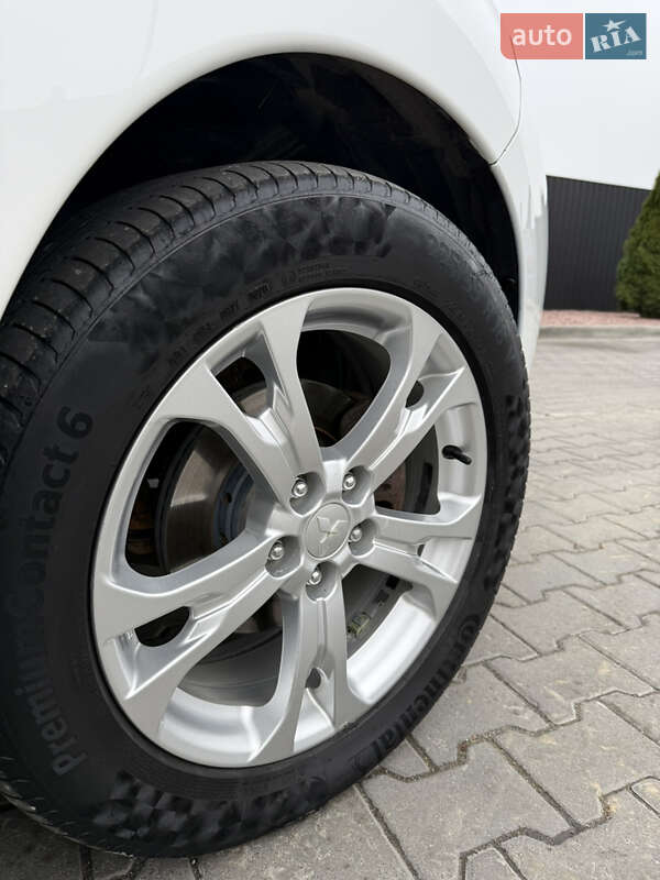 Внедорожник / Кроссовер Mitsubishi Outlander 2012 в Копычинце фото 9 Внедорожник / Кроссовер Mitsubishi Outlander 2012 в Копычинце