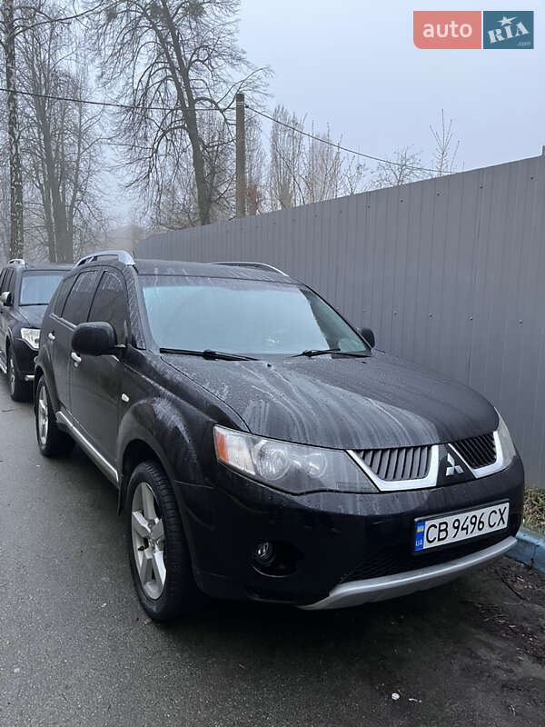 Mitsubishi Outlander 2008