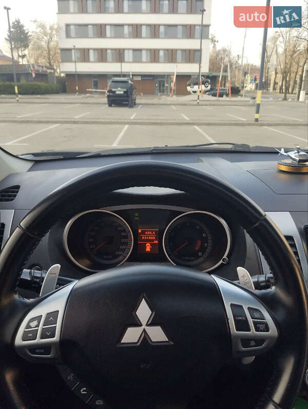 Позашляховик / Кросовер Mitsubishi Outlander 2008 в Ніжині фото 10 Позашляховик / Кросовер Mitsubishi Outlander 2008 в Ніжині