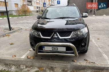 Позашляховик / Кросовер Mitsubishi Outlander 2005 в Херсоні