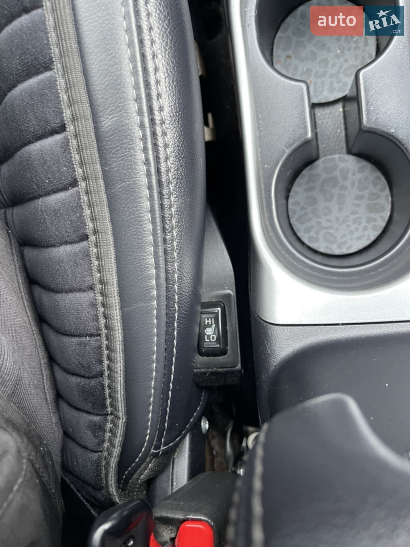 2010 Mitsubishi Outlander - мініатюра 30