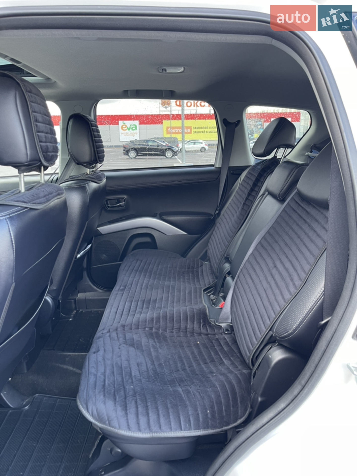 2010 Mitsubishi Outlander - мініатюра 37