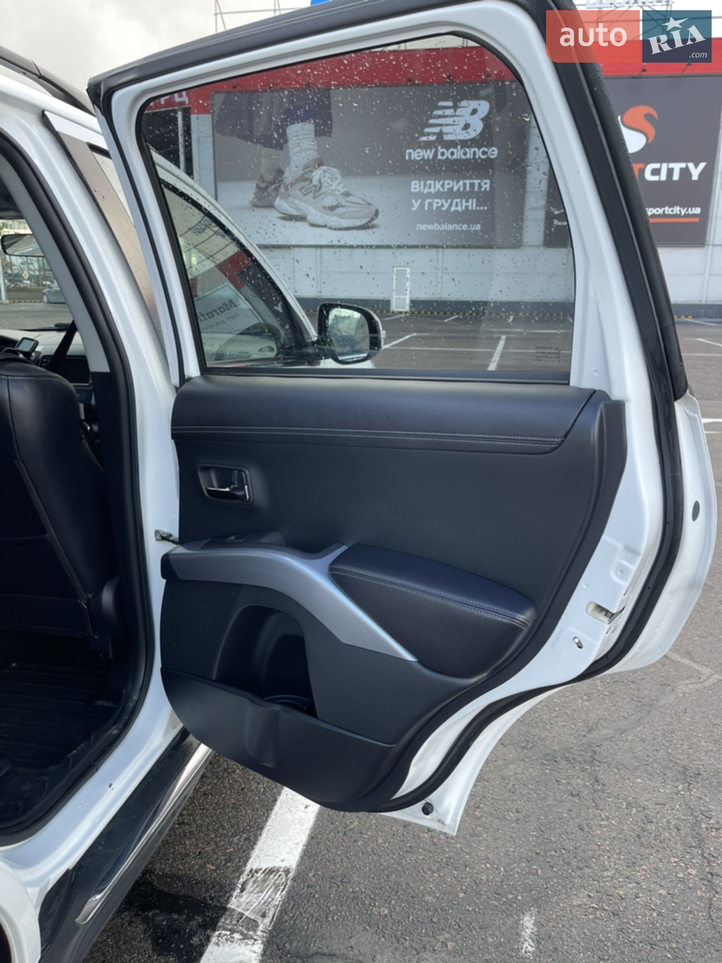 2010 Mitsubishi Outlander - мініатюра 40