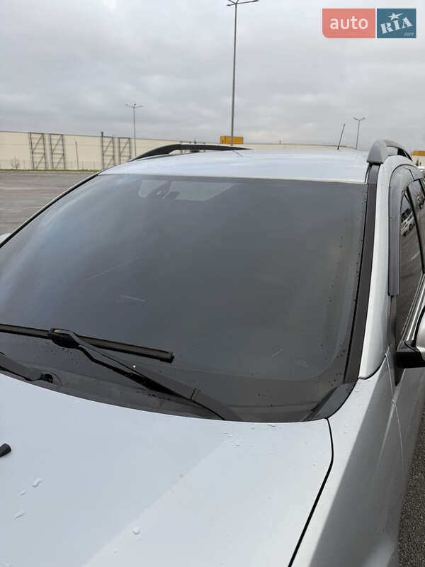 Внедорожник / Кроссовер Mitsubishi Outlander 2012 в Черновцах фото 3 Внедорожник / Кроссовер Mitsubishi Outlander 2012 в Черновцах