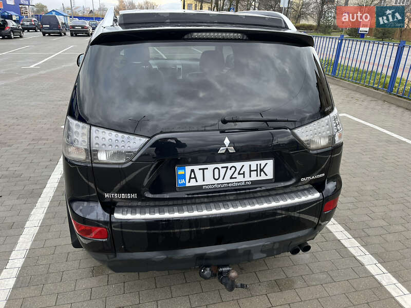 Внедорожник / Кроссовер Mitsubishi Outlander 2008 в Долине