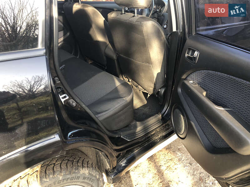 Внедорожник / Кроссовер Mitsubishi Outlander 2007 в Харькове