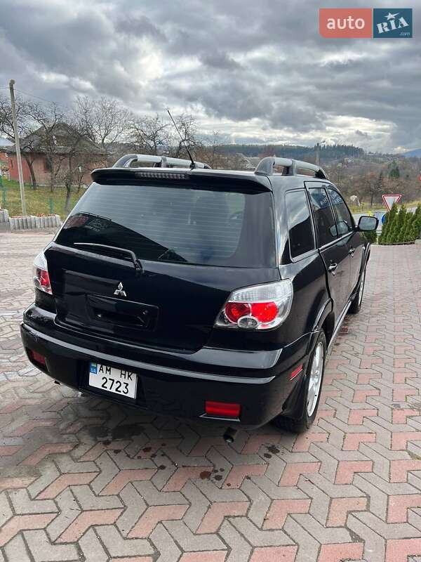 Внедорожник / Кроссовер Mitsubishi Outlander 2009 в Ивано-Франковске