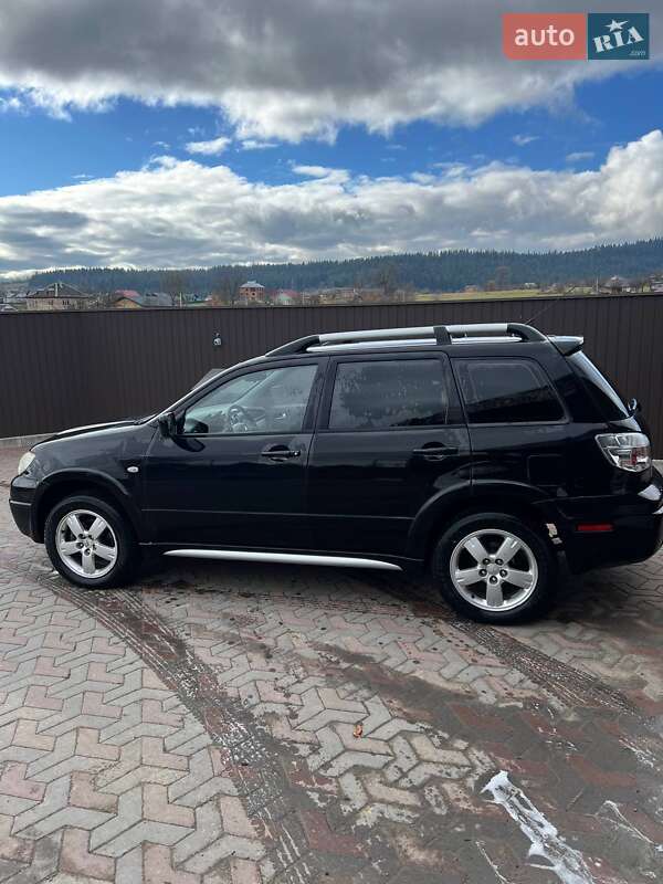 Внедорожник / Кроссовер Mitsubishi Outlander 2009 в Ивано-Франковске
