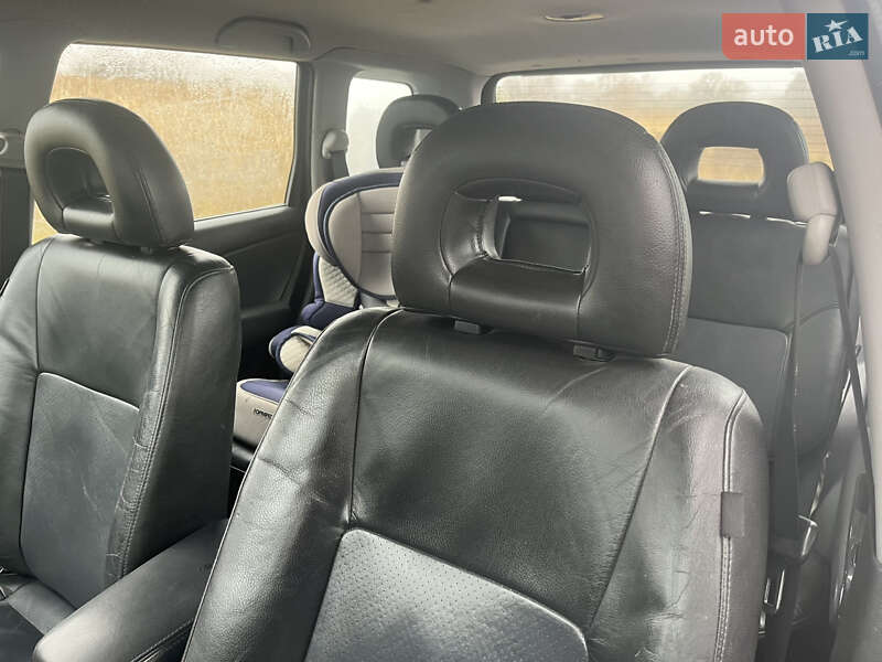 Внедорожник / Кроссовер Mitsubishi Outlander 2004 в Виннице