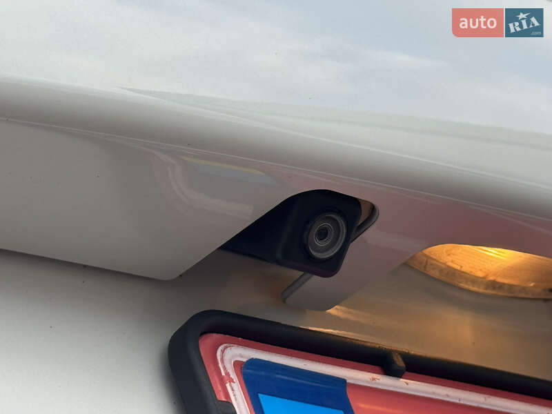 Внедорожник / Кроссовер Mitsubishi Outlander 2014 в Трускавце