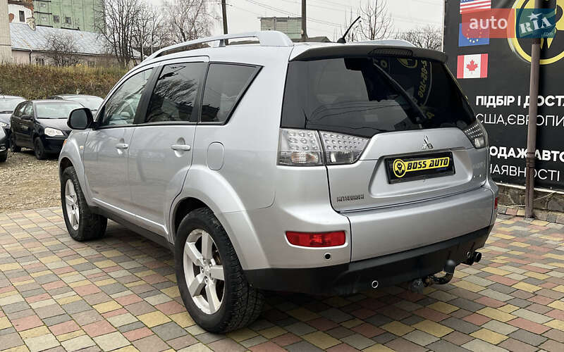 Позашляховик / Кросовер Mitsubishi Outlander 2007 в Стрию