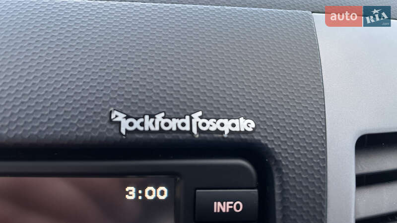 Внедорожник / Кроссовер Mitsubishi Outlander 2012 в Тернополе