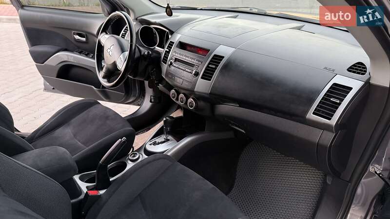 Внедорожник / Кроссовер Mitsubishi Outlander 2008 в Тернополе