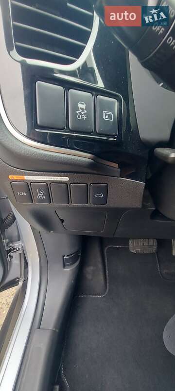 Внедорожник / Кроссовер Mitsubishi Outlander 2012 в Белгороде-Днестровском