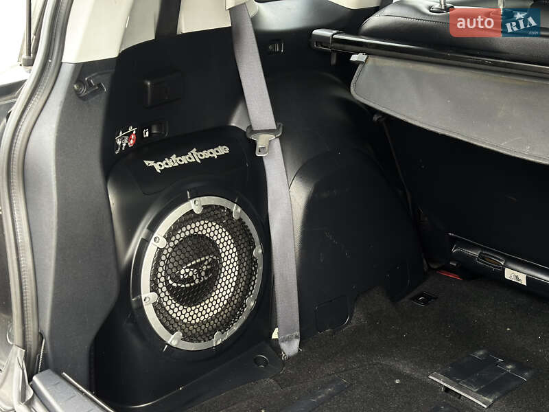 Позашляховик / Кросовер Mitsubishi Outlander 2011 в Бердичеві