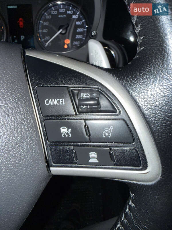 Внедорожник / Кроссовер Mitsubishi Outlander 2014 в Тернополе