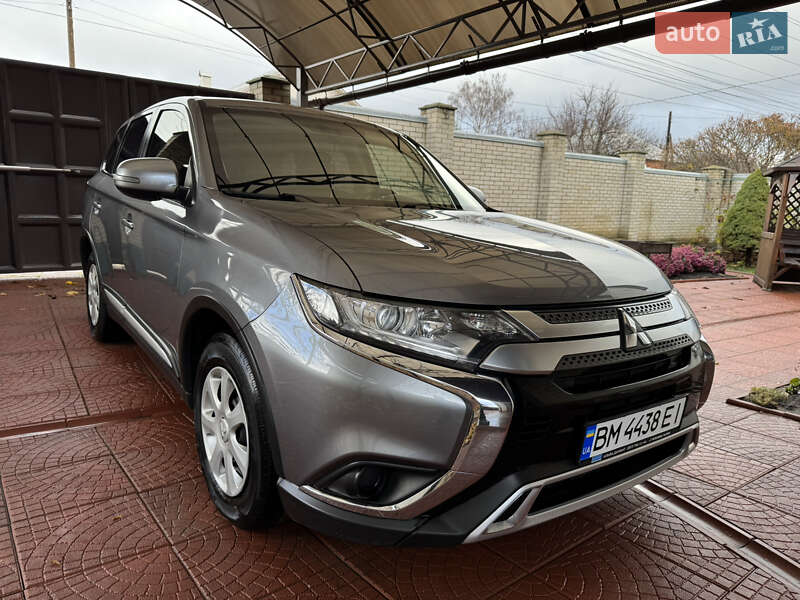 Внедорожник / Кроссовер Mitsubishi Outlander 2019 в Сумах фото Внедорожник / Кроссовер Mitsubishi Outlander 2019 в Сумах