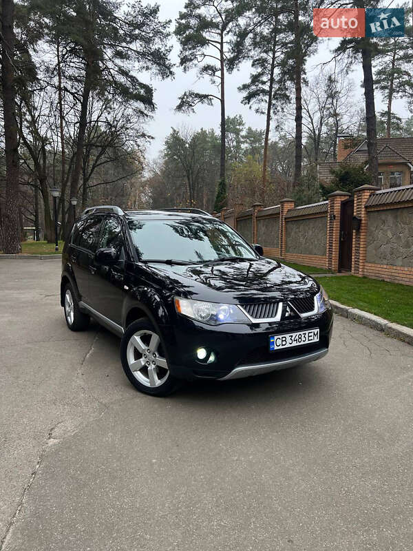 Внедорожник / Кроссовер Mitsubishi Outlander 2008 в Чернигове